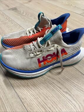 Hoka Carbon X 3 running shoes in the Evening Primrose Scuba Blue colorway